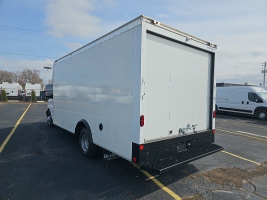 2022 Chevrolet Express 3500 Work Van DRW 16' Box in Hooksett, NH - Merchants Auto